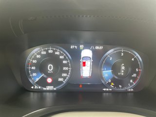 Volvo V60 2.0 D3 Momentum Auto