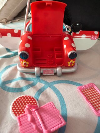Carro Minnie Mouse com Acessórios