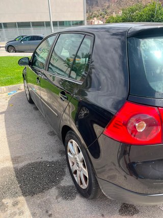 Volkswagen Golf 2005