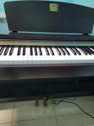 Piano Digital Yamaha Clavinova