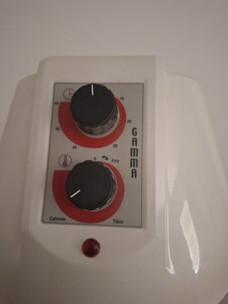 Secador de casco GAMMA peluqueria antiguo con pie