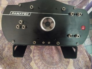 Base Fanatec para volante simulación algo negociab