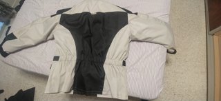 Chaqueta Moto Negra y Blanca