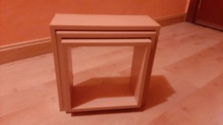 Estantería de pared y 3 cuadradas a juego