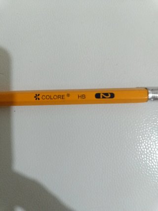 12 Matite HB 2 Colore Nuove dotate di gommino.