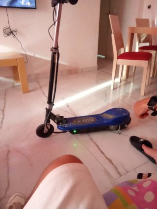 Patín Eléctrico Infantil Azul
