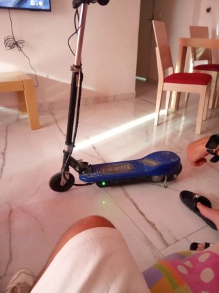Patín Eléctrico Infantil Azul