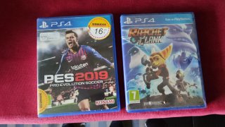 PS4 (PlayStation 4) Slim Nera