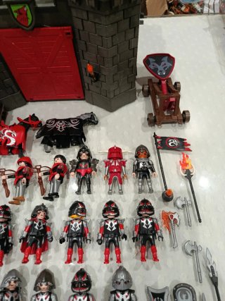Playmobil Castillo Caballeros Bárbaros