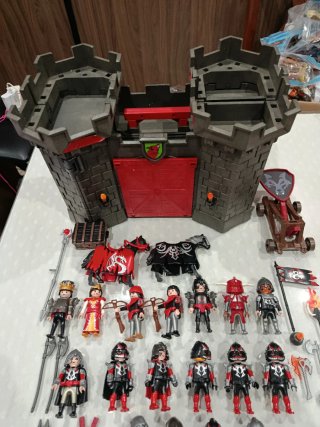 Playmobil Castillo Caballeros Bárbaros