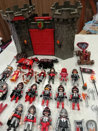 Playmobil Castillo Caballeros Bárbaros