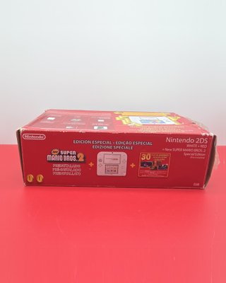 Nintendo 2DS Super Mario Bros. 2 Special Edition