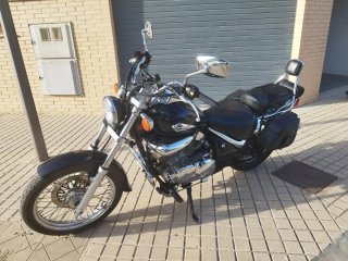 Suzuki Intruder VL250 Negra/Plata
