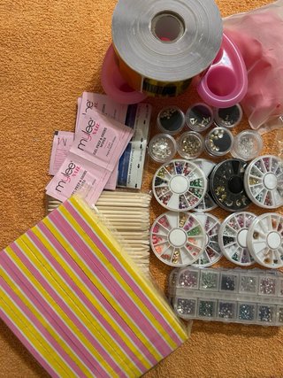 Lote Accesorios Uñas Gel y Decoración