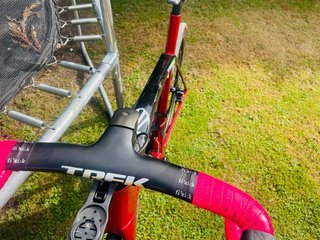 Bicicleta Trek Domane granate talla 56  mido 1.78