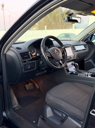 Volkswagen Touareg 2011