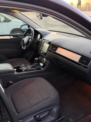 Volkswagen Touareg 2011