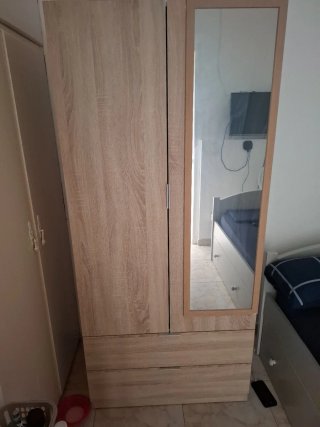 Manitas,matador,ventilador, ikea, armario,luz,led