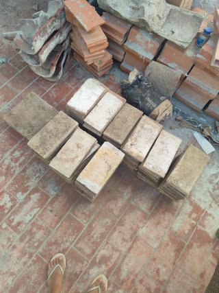 Baldosas de barro antiguas