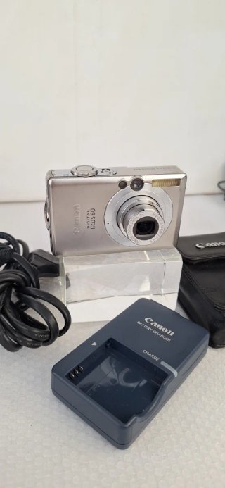 Canon IXUS 60 Cámara Digital Plata