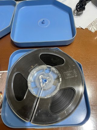 2 carretes de película de cine 8mm me parese