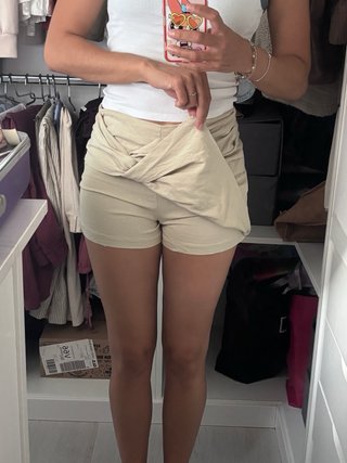 Falda pantalón beige talla única