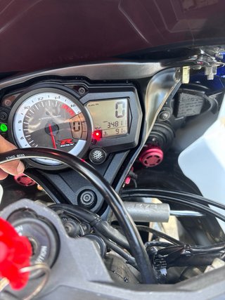 Suzuki GSXR 750 K8 Azul/Blanco