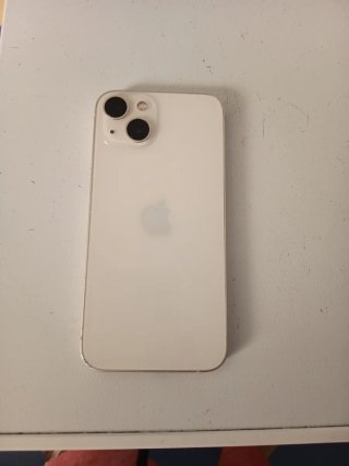 iPhone 13 Negro/Dorado