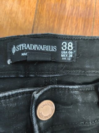 Lote 2 Pantalones vaqueros negros Stradivarius