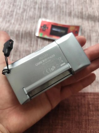 Nintendo Game Boy Micro Plata sin cargador