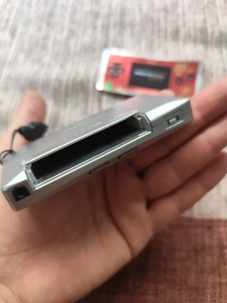 Nintendo Game Boy Micro Plata sin cargador