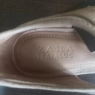 Sandalias Zara Mujer Planas Beige/Gris