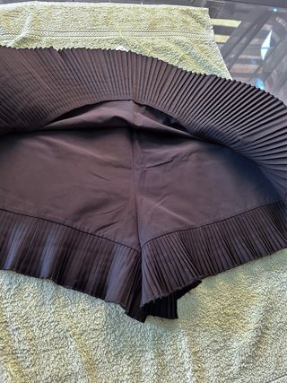Falda pantalón negra plisada Talla M