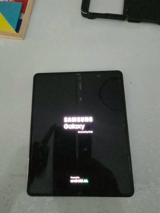 Samsung Z Fold 3