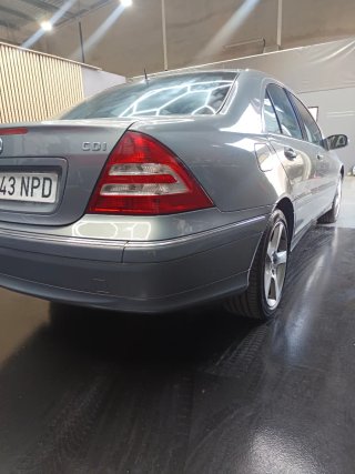 Mercedes-Benz Clase C 2007