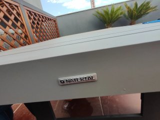Mesa de exterior aluminio gris