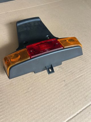 Portamatrículas Peugeot ST 50 con Piloto
