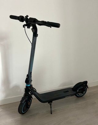 Patinete Cecotec Bongo poco uso