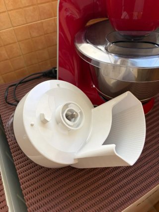 Robot de cocina Bosch MUM 5 con accesorios