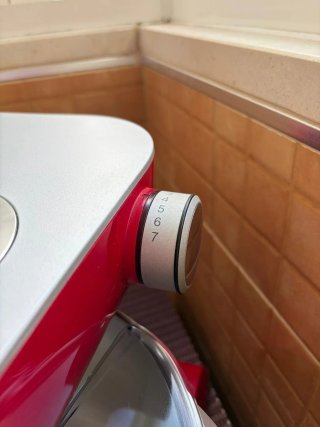 Robot de cocina Bosch MUM 5 con accesorios