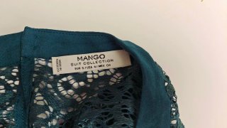 Camiseta mujer encaje verde botella Mango talla S