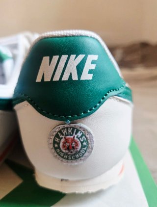 Nike Cortez Blancas y Verdes T. 37.5