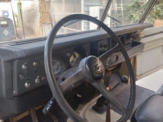 Land Rover 88 1980