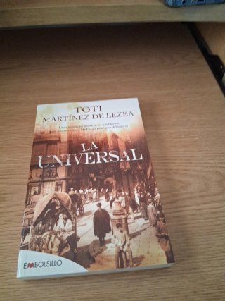 La Universal Unos personajes inolvidables con i...