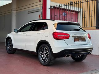 Mercedes-Benz GLA 2015