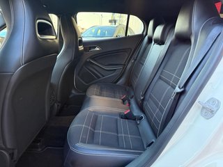 Mercedes-Benz GLA 2015