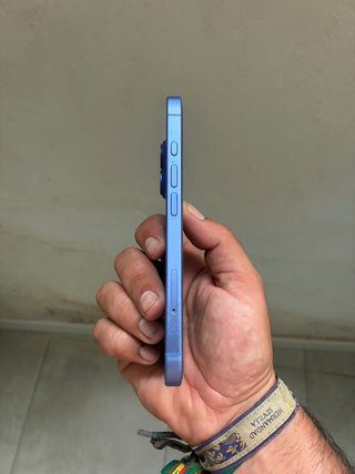 iPhone 16 128GB Azul Ultramar