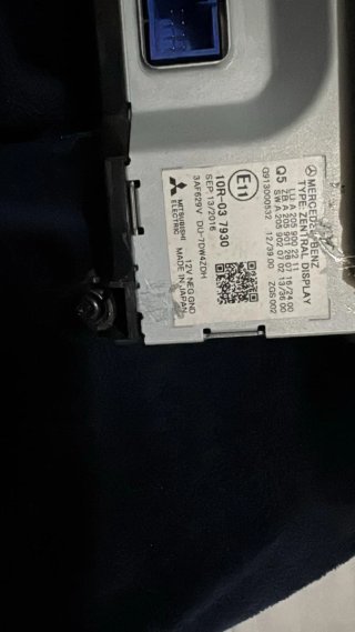 Pantalla Mercedes