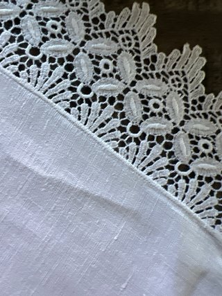 Tovaglia Lino Bianco con Ricami 264x160 cm