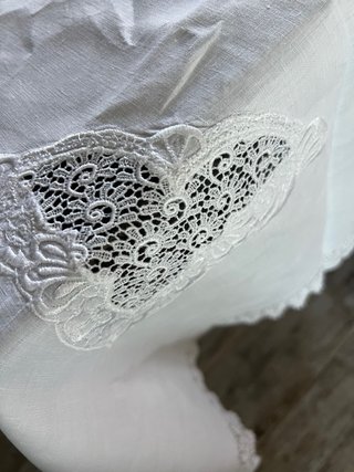 Tovaglia Lino Bianco con Ricami 264x160 cm
